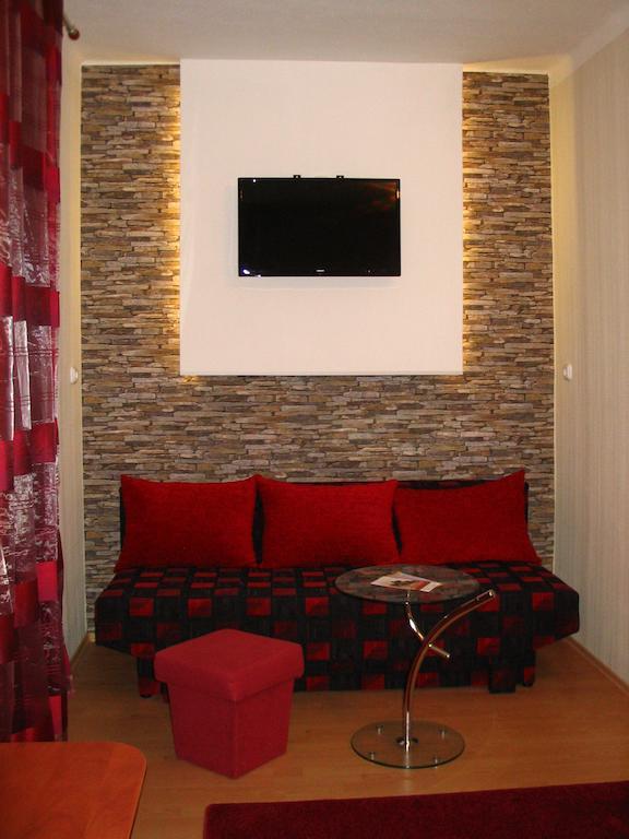 Fortuna Hotel Miskolc Buitenkant foto
